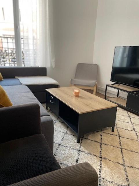 La Leonce, Superbe Appartement Plein Centre Armentieres Exterior photo